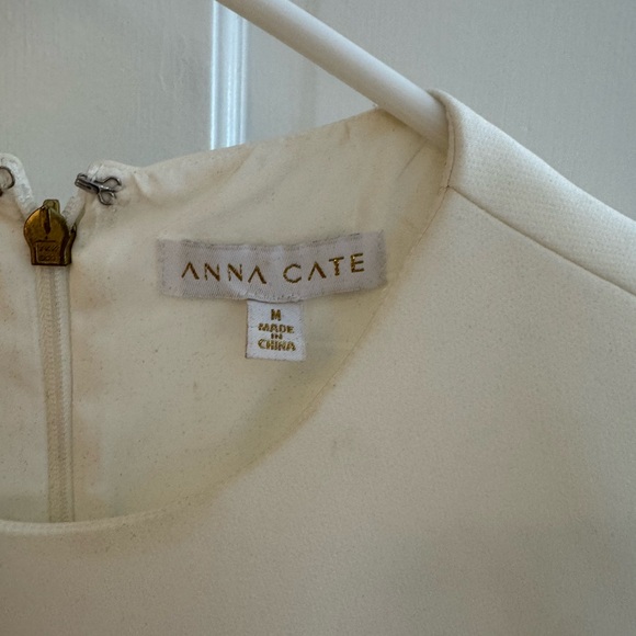 Anna Cate White Dress - Picture 2 of 5